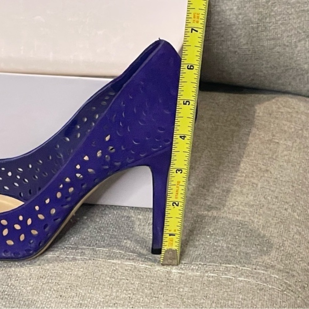 Gorgeous lavender suede Jimmy Choo heels - Picture 6 of 6